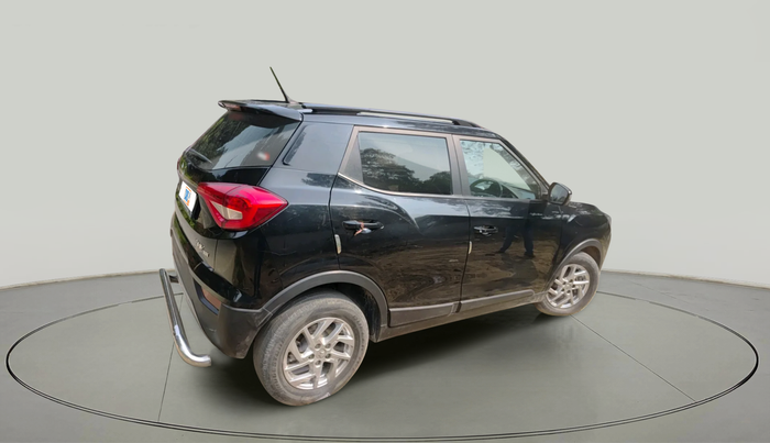 2023 Mahindra XUV300 W8 1.5 DIESEL, Diesel, Manual, 26,363 km, exterior