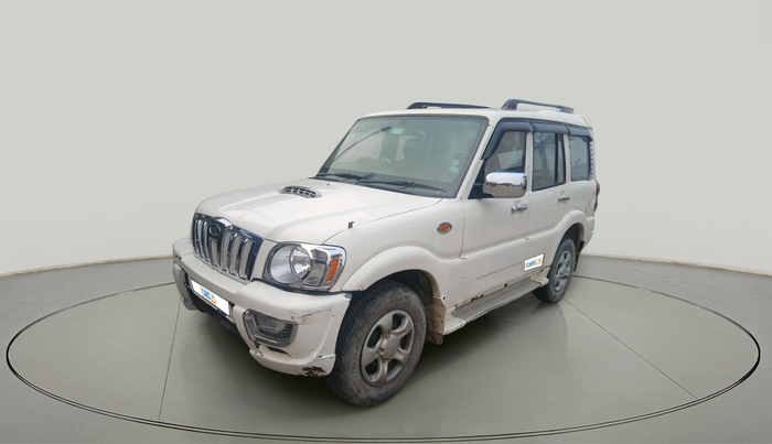 2011 Mahindra Scorpio SLE, Diesel, Manual, 1,31,633 km, exterior