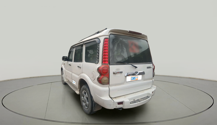 2011 Mahindra Scorpio SLE, Diesel, Manual, 1,31,633 km, exterior