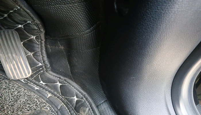 2023 Tata Safari XT PLUS DARK EDITION, Diesel, Manual, 12,311 km, interior