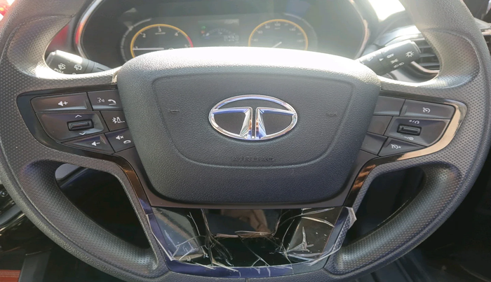 2023 Tata Safari XT PLUS DARK EDITION, Diesel, Manual, 12,311 km, interior