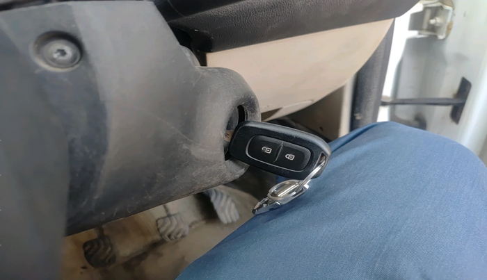 2023 Renault TRIBER RXT, Petrol, Manual, 1,77,192 km, interior