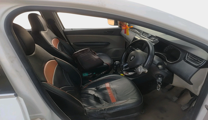 2023 Renault TRIBER RXT, Petrol, Manual, 1,77,192 km, interior