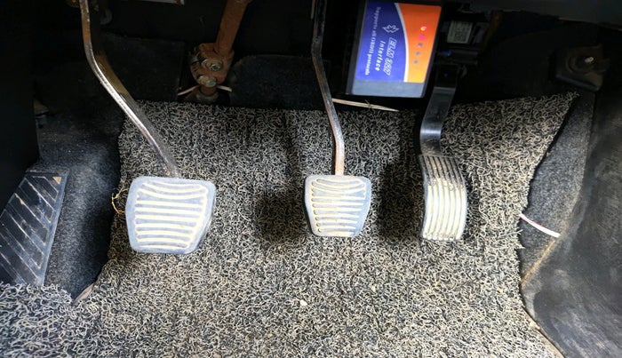 2019 Mahindra XUV500 W9, Diesel, Manual, 1,10,737 km, interior