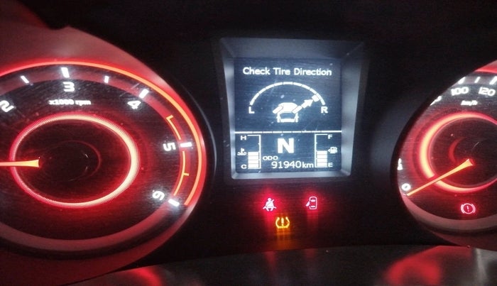 2022 Mahindra XUV300 W8 1.5 DIESEL, Diesel, Manual, 91,940 km, interior