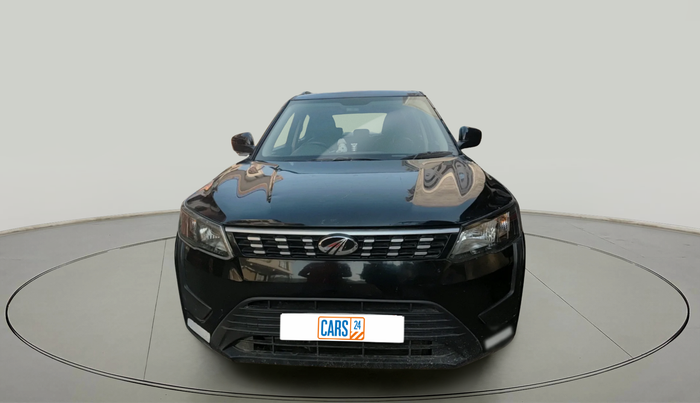 2019 Mahindra XUV300 W6 1.2 PETROL, Petrol, Manual, 1,34,014 km, exterior