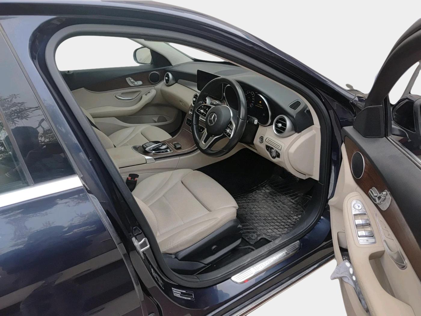 2019 Mercedes Benz C Class 220d, Diesel, Automatic, 18,615 km, interior