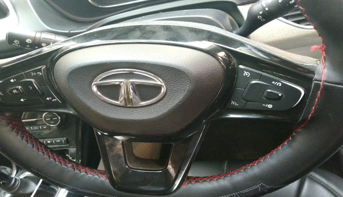 2020 Tata NEXON XZ PLUS DIESEL SUNROOF, Diesel, Manual, 1,19,554 km, interior