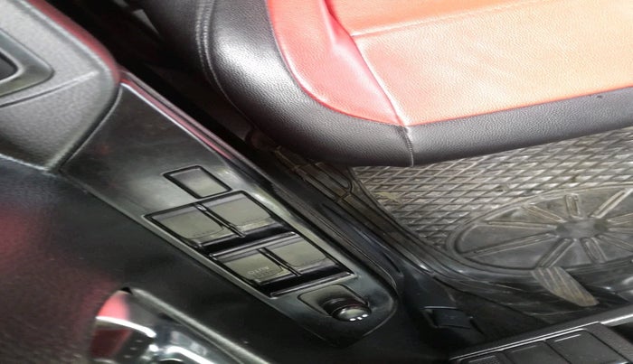 2014 Maruti Wagon R Stingray VXI, Petrol, Manual, 43,689 km, interior