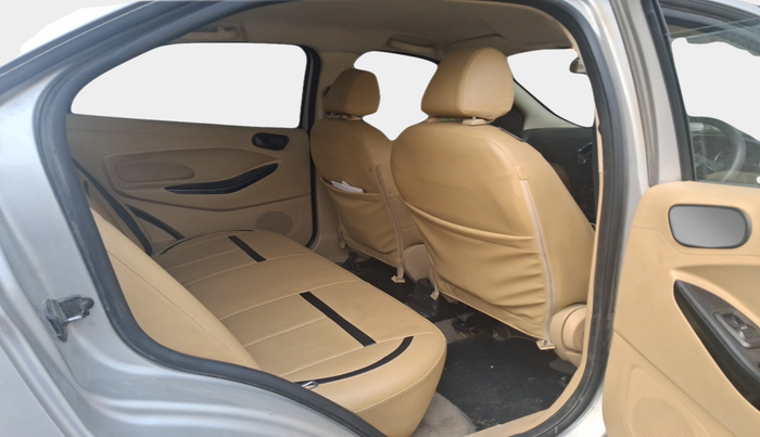 2020 Ford Figo Aspire TITANIUM 1.2 PETROL, Petrol, Manual, 1,05,561 km, interior