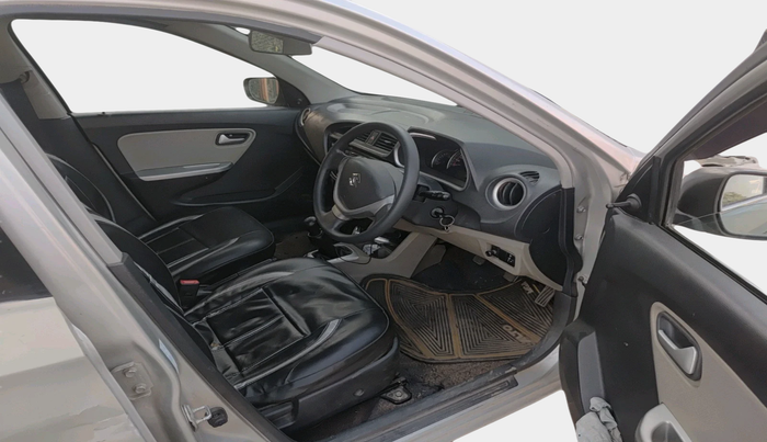 2015 Maruti Alto K10 VXI, Petrol, Manual, 46,227 km, interior