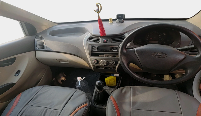 2017 Hyundai Eon ERA +, Petrol, Manual, 1,26,203 km, interior