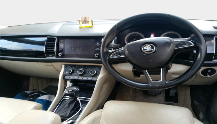 2018 Skoda Kodiaq STYLE 2.0 TDI 4X4 AT, Diesel, Automatic, 1,56,850 km, interior