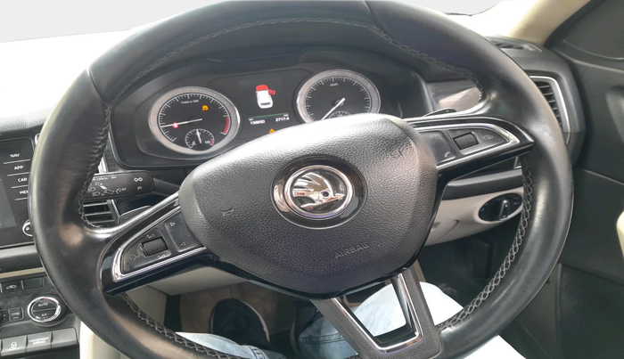 2018 Skoda Kodiaq STYLE 2.0 TDI 4X4 AT, Diesel, Automatic, 1,56,850 km, interior