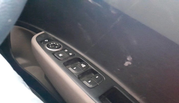 2019 Hyundai Xcent SX 1.2, Petrol, Manual, 20,097 km, interior