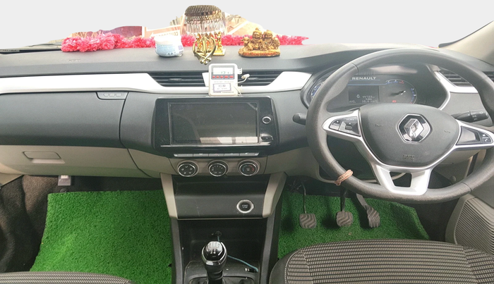 2023 Renault TRIBER RXZ, Petrol, Manual, 44,733 km, interior