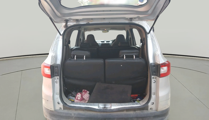 2019 Renault TRIBER RXZ, Petrol, Manual, 59,725 km, exterior