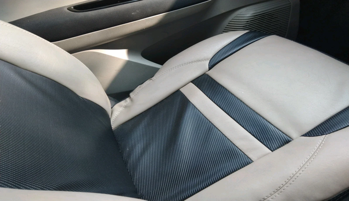 2019 Renault TRIBER RXZ, Petrol, Manual, 59,725 km, interior