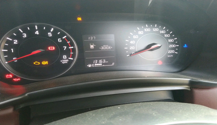 2024 Maruti Swift VXi, Petrol, Manual, 13,163 km, interior