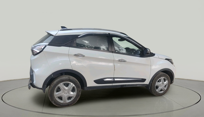 2022 Tata NEXON XM PLUS SUNROOF PETROL, Petrol, Manual, 21,369 km, exterior