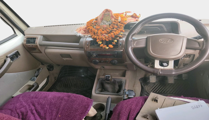 2014 Mahindra Bolero SLX BS IV, Diesel, Manual, 1,66,122 km, interior