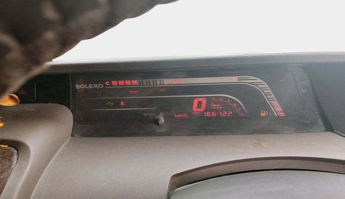 2014 Mahindra Bolero SLX BS IV, Diesel, Manual, 1,66,122 km, interior