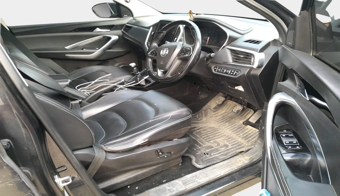 2019 MG HECTOR SHARP 2.0 DIESEL DUAL TONE, Diesel, Manual, 1,28,961 km, interior