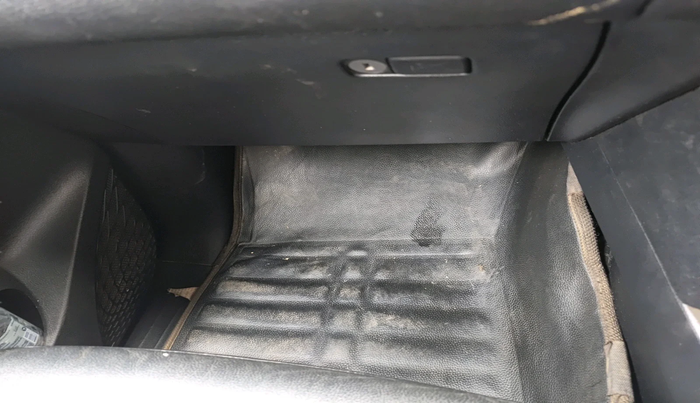 2019 Toyota Innova Crysta 2.4 ZX 7 STR, Diesel, Manual, 2,14,074 km, interior