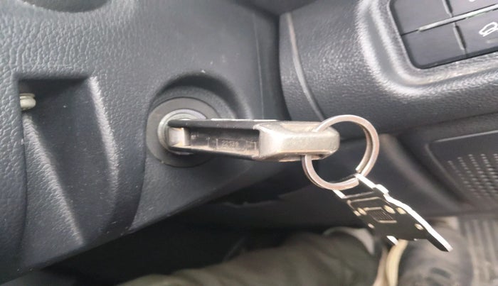 2022 Mahindra Thar LX HT PETROL 4WD MT, Petrol, Manual, 92,889 km, interior