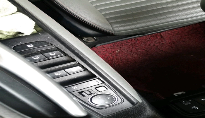 2023 KIA SONET X LINE 1.0 DCT, Petrol, Automatic, 38,730 km, interior