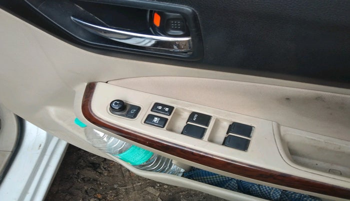 2020 Maruti Dzire ZXI PLUS, Petrol, Manual, 68,536 km, interior