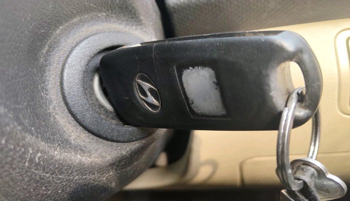 2012 Hyundai Verna FLUIDIC 1.6 CRDI EX, Diesel, Manual, 95,662 km, interior