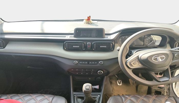 2023 Tata PUNCH ADVENTURE MT, Petrol, Manual, 67,640 km, interior