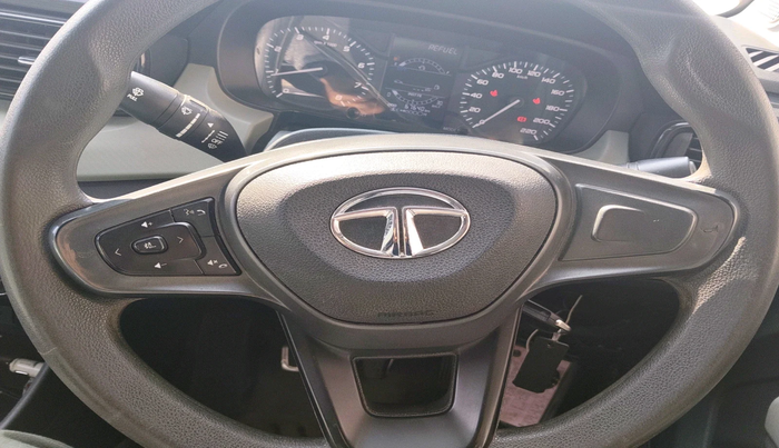 2023 Tata PUNCH ADVENTURE MT, Petrol, Manual, 67,640 km, interior
