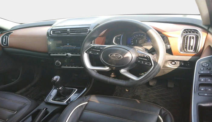 2022 Hyundai ALCAZAR PRESTIGE 1.5 MT 7STR, Diesel, Manual, 1,00,111 km, interior