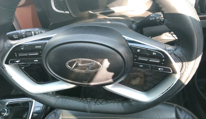 2022 Hyundai ALCAZAR PRESTIGE 1.5 MT 7STR, Diesel, Manual, 1,00,111 km, interior