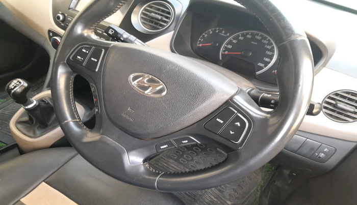 2017 Hyundai Grand i10 ASTA U2 1.2 CRDI, Diesel, Manual, 1,13,536 km, interior