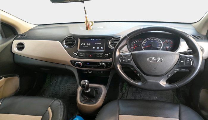 2017 Hyundai Grand i10 ASTA U2 1.2 CRDI, Diesel, Manual, 1,13,536 km, interior