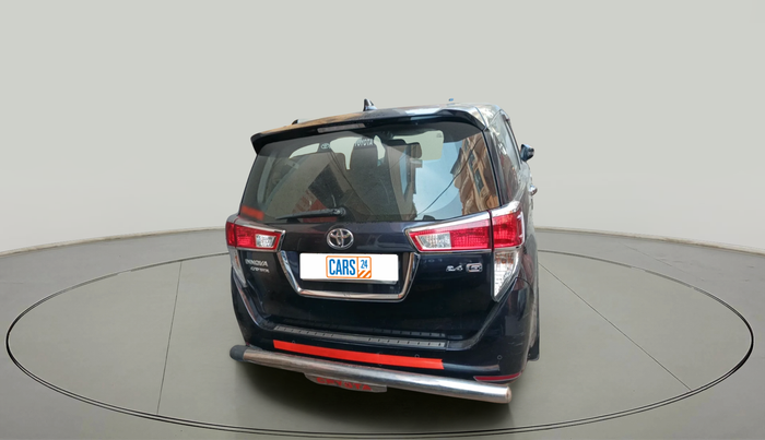 2021 Toyota Innova Crysta 2.4 GX 8 STR, Diesel, Manual, 1,70,236 km, exterior