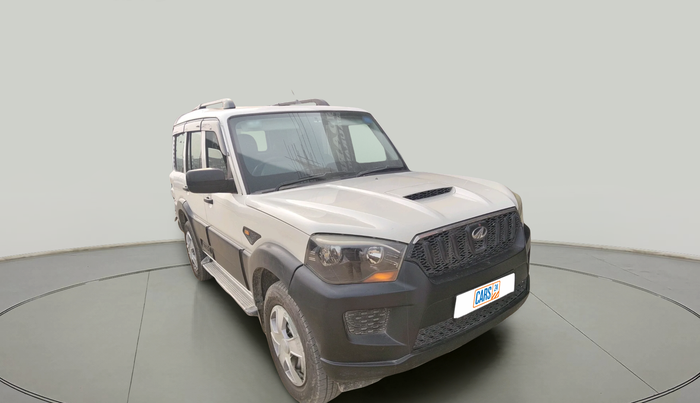 2017 Mahindra Scorpio S4 PLUS 4WD 1.99 INTELLI-HYBRID, Diesel, Manual, 1,42,190 km, exterior