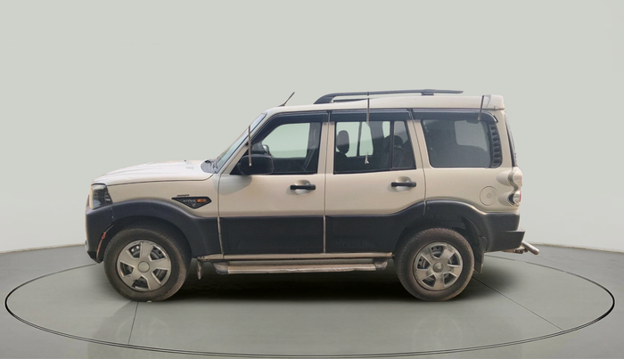 2017 Mahindra Scorpio S4 PLUS 4WD 1.99 INTELLI-HYBRID, Diesel, Manual, 1,42,190 km, exterior