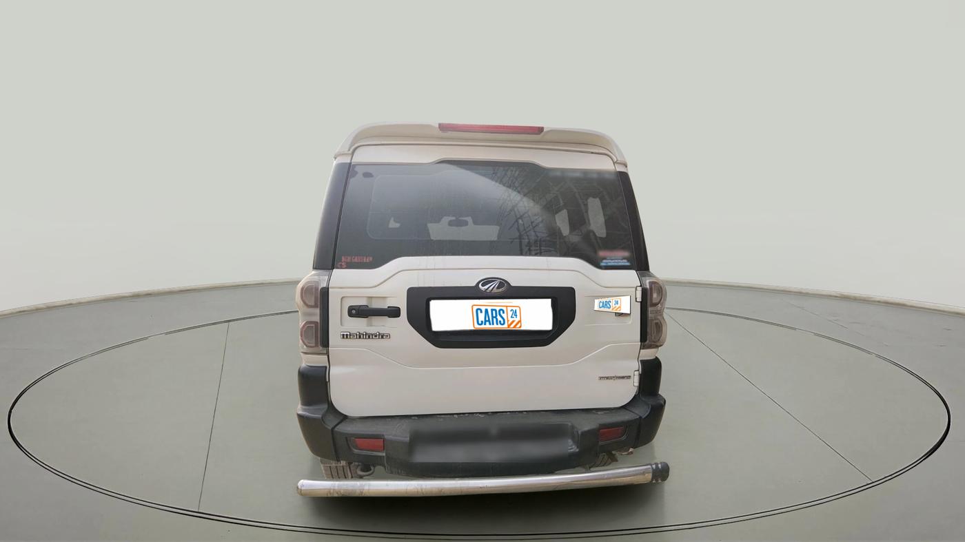 2017 Mahindra Scorpio S4 PLUS 4WD 1.99 INTELLI-HYBRID, Diesel, Manual, 1,42,190 km, exterior