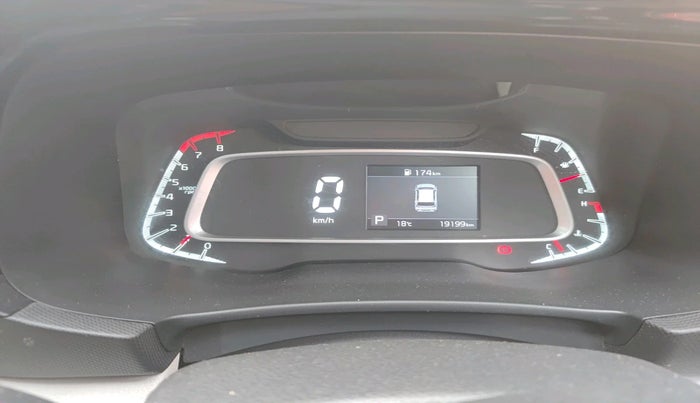 2022 KIA SONET HTX 1.0 DCT, Petrol, Automatic, 19,199 km, interior