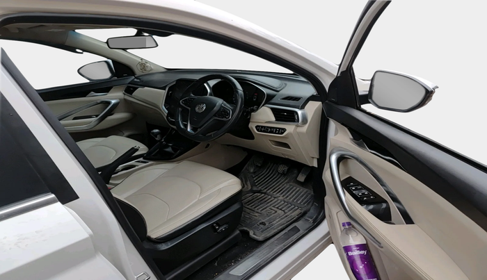 2021 MG HECTOR SHARP 2.0 DIESEL, Diesel, Manual, 1,02,619 km, interior