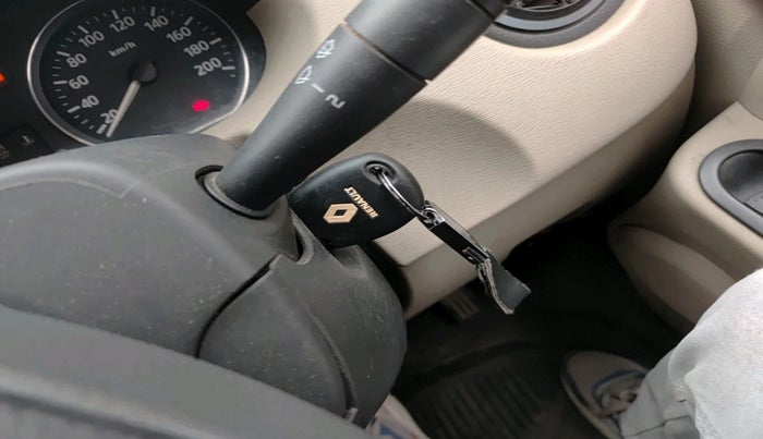 2014 Nissan Terrano XL D PLUS, Diesel, Manual, 1,09,591 km, interior