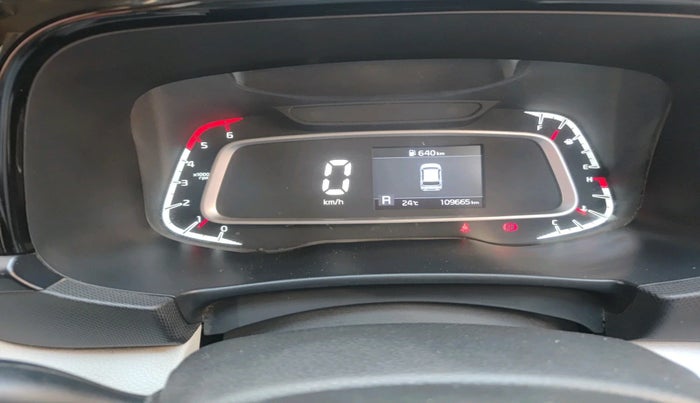 2021 KIA SONET HTX 1.5, Diesel, Manual, 1,09,665 km, interior