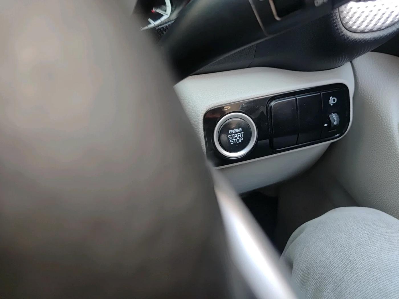2021 KIA SONET HTX 1.5, Diesel, Manual, 1,09,665 km, interior