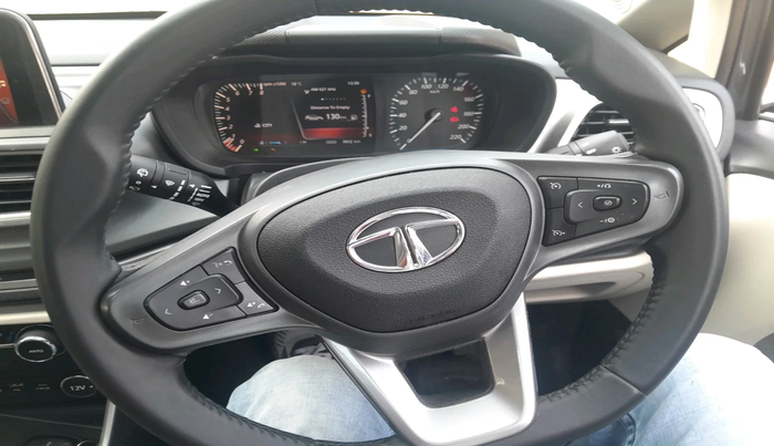 2023 Tata ALTROZ XZ + SUNROOF, Petrol, Manual, 7,482 km, interior