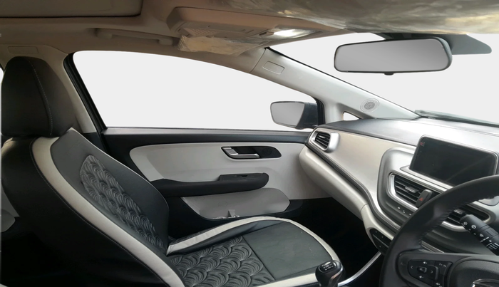 2023 Tata ALTROZ XZ + SUNROOF, Petrol, Manual, 7,482 km, interior