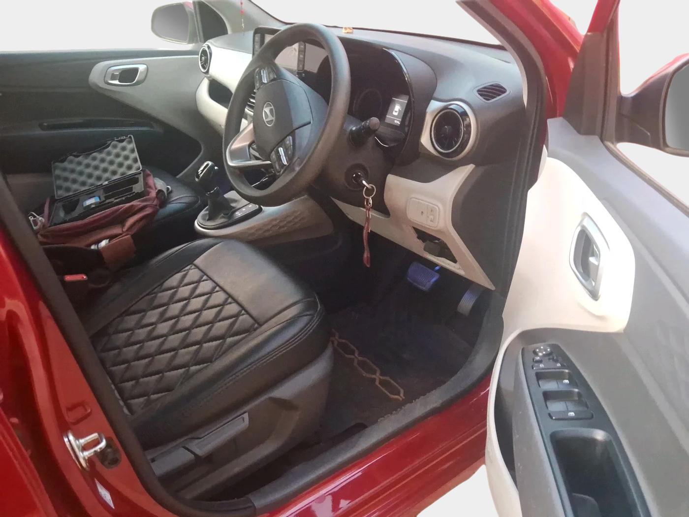 2024 Hyundai GRAND I10 NIOS SPORTZ AMT 1.2 KAPPA VTVT, Petrol, Automatic, 9,014 km, interior